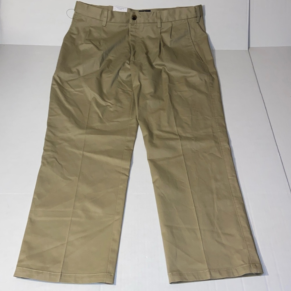 St John’s Bay Men’s Comfort Stretch Classic Fit Size 36 X 29 Khaki Pants New
